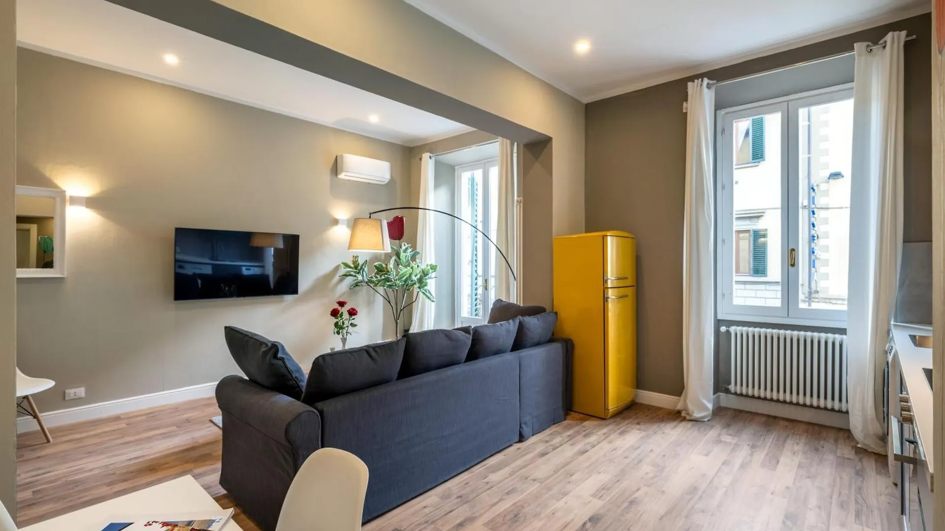 Apartment Flower House - Dolcevita Holiday Florence